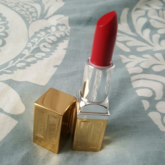 Elizabeth Arden Lipstick "Red Door Red"
