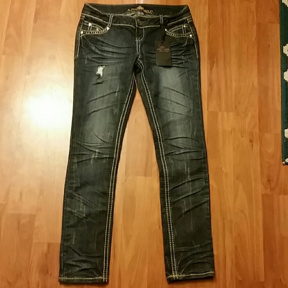Almost famous brand new w/tags distressed skinny