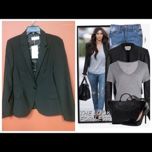 BLACK BLAZER