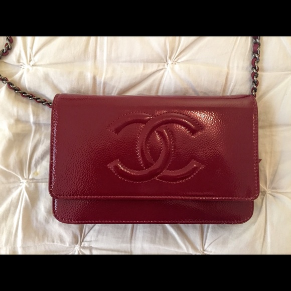 CHANEL Handbags - CHANEL Wallet on a chain