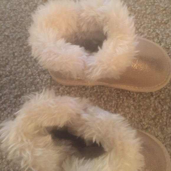 Boots - Picture 4 of 4