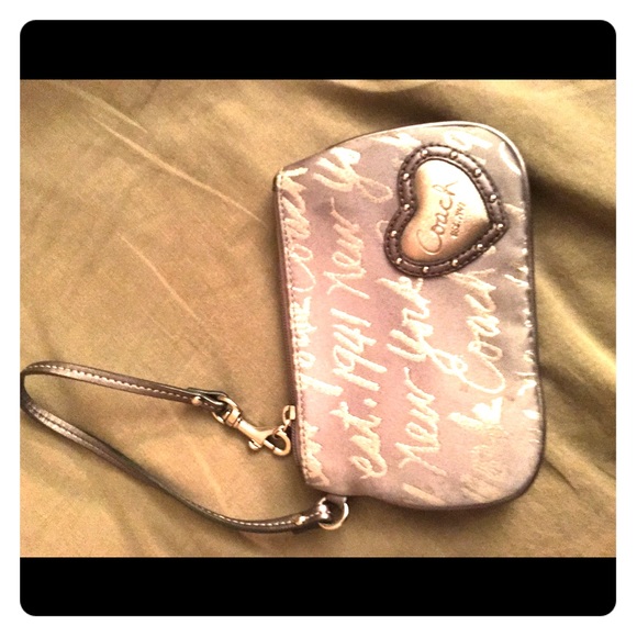 SALE! COACH WRISTLET!