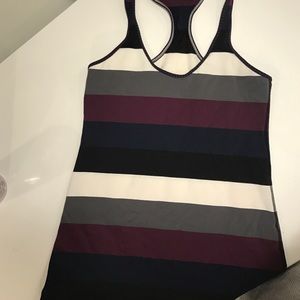 Lululemon  tank