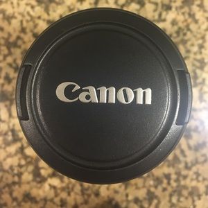 Canon 75-300mm Camera Lense