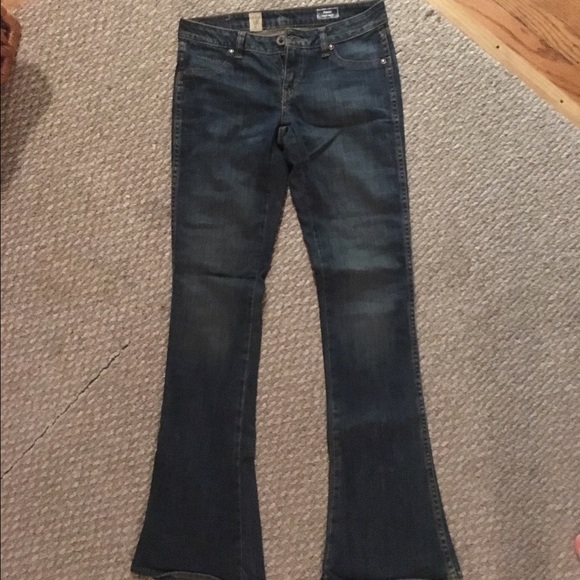 Volcom jeans size 7