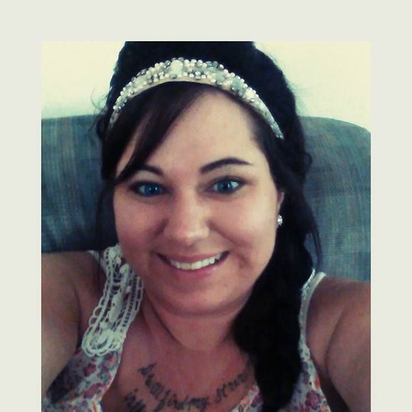 Meet the Posher Other - Meet your Posher, Ellen