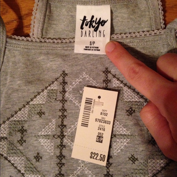 Aeropostale Tokyo Darling Southwest Crop Top Gray - Picture 3 of 4