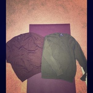 Bundle of four men's sweaters!