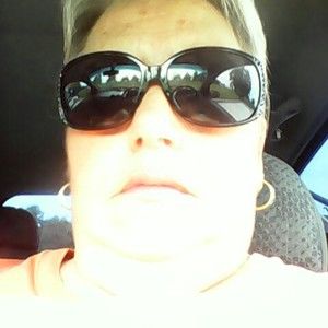 Meet your Posher, Lorri