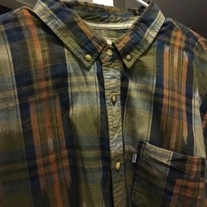 Levi's button down shirt