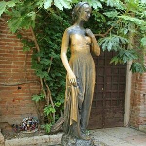 Meet your Posher, Ashjan