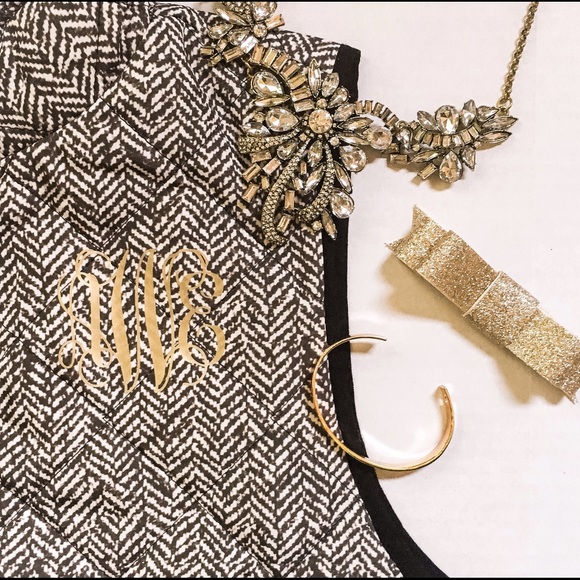 Only 1 Left! Herringbone Printed Quilted Vest - Picture 3 of 4