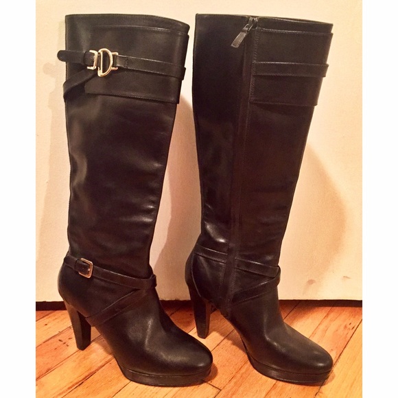 Cole Haan 'Poppy' black leather boot, size 6.5M - Picture 2 of 4