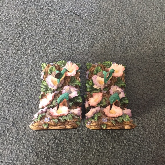 Hummingbird Bookends