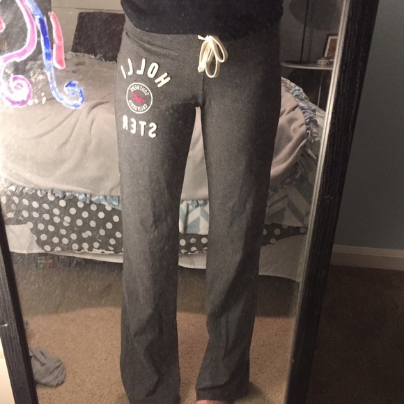 comfy hollister sweat/yoga pants