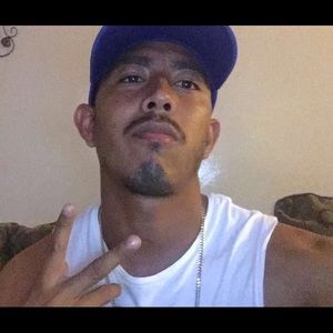 Meet your Posher, Ulises