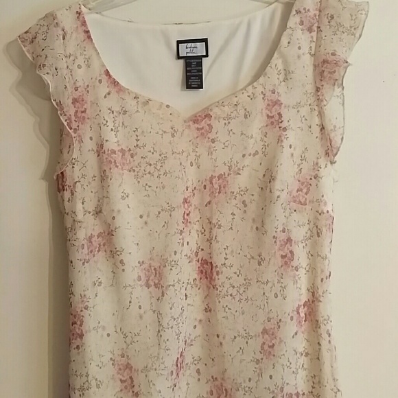 Other - Beautiful Girl's floral print dress
