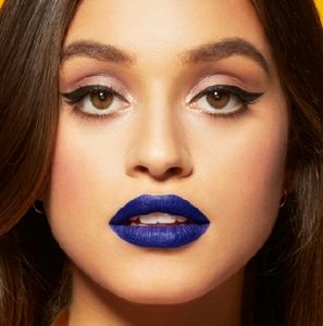 NWT Maybelline Bold Lipstick