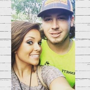 Meet your Posher, Bennett