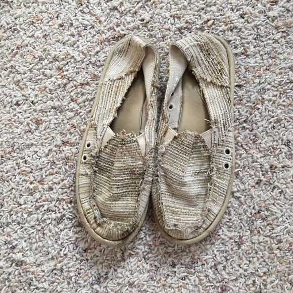 Sanuk flats