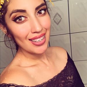 Meet your Posher, Joanna