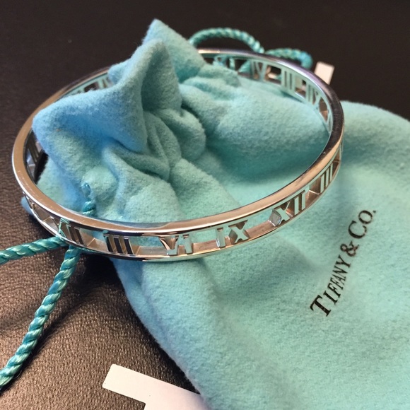 Tiffany & Co. Atlas bangle.
