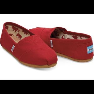 Red Toms women's size 6