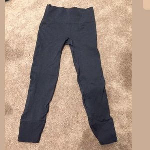 Lululemon size 6 ankle length