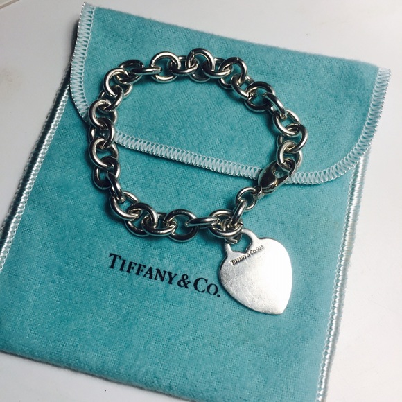 ❌SOLD❌ Tiffany & Co. Heart Tag Bracelet