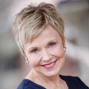 Meet your Posher, Julie