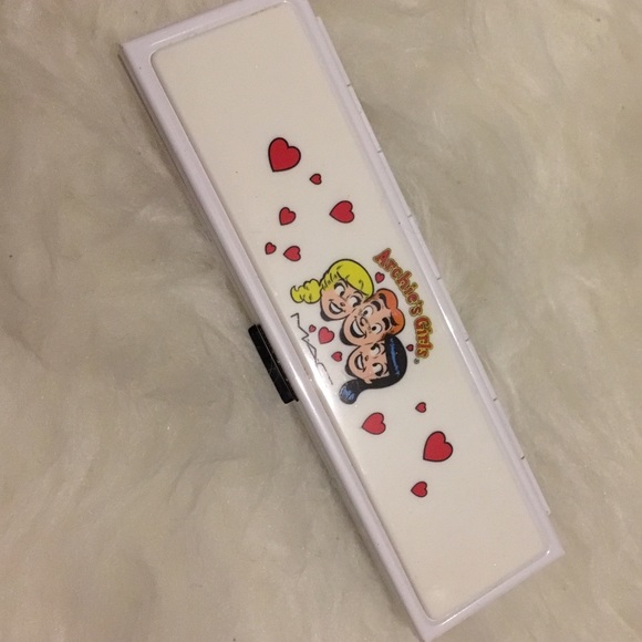 MAC Cosmetics Other - Archie's Girl Limited Edition
