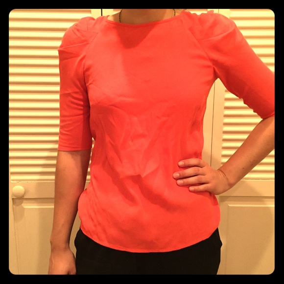 A pink mid sleeve shirt