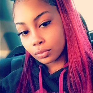 Meet your Posher, Cheniece