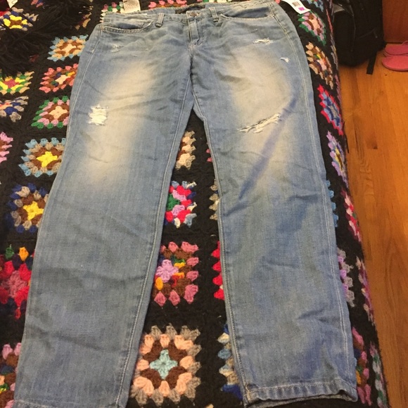 Joe's Jeans "The Cigarette Ankle" - Picture 1 of 3