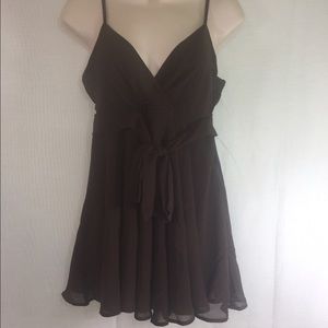 🔥3/$20 Sale: Brown Polyester Tank Top-M🔥