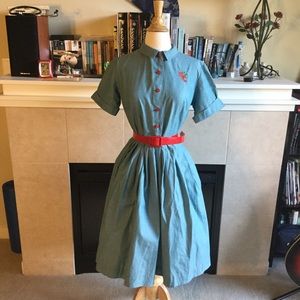 Cutest Vintage 1950s Chambray Dress