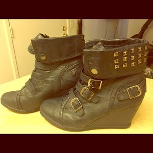 Bucco wedges/ankle boots size 9