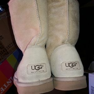Uggs