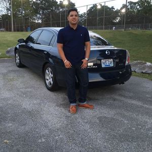 Meet your Posher, Alejandro