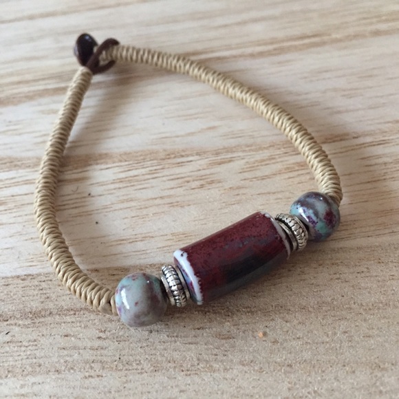 Handmade painted glazed ceramic beaded bracelet - Picture 2 of 3