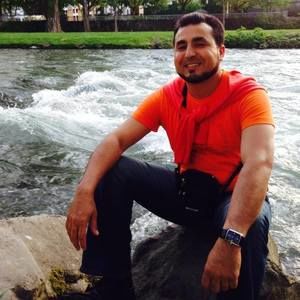 Meet your Posher, Oussama