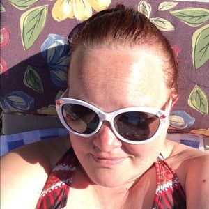 Meet your Posher, Melanie