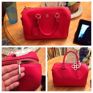 Tory Burch Middy Satchel in Carnival Red