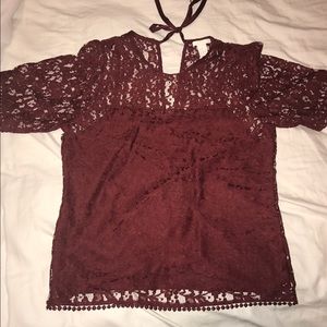 H&M lace shirt