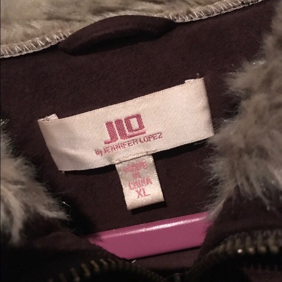 Brown suede coat with faux fur lining - Picture 2 of 4