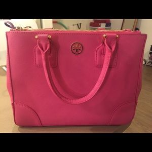 Pink saffiano