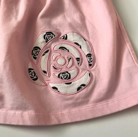 Offspring pink dress w/white/black trim w/flowers - Picture 2 of 4