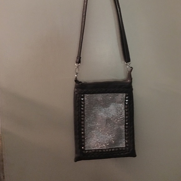 Cross shoulder bag