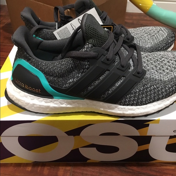 SOLDAdidas Ultra Boost Grey Mint