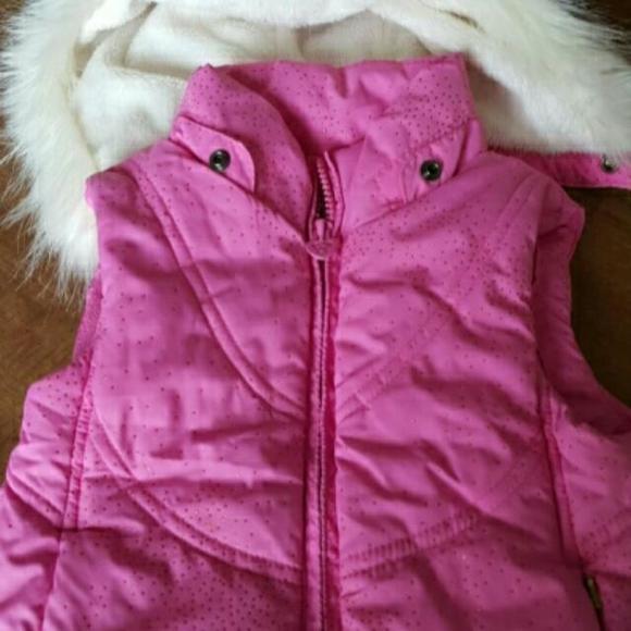 pink  vest